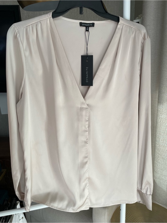 Dynamite Tops - NWT Dynamite Soft Cream Satin V-Neck Blouse